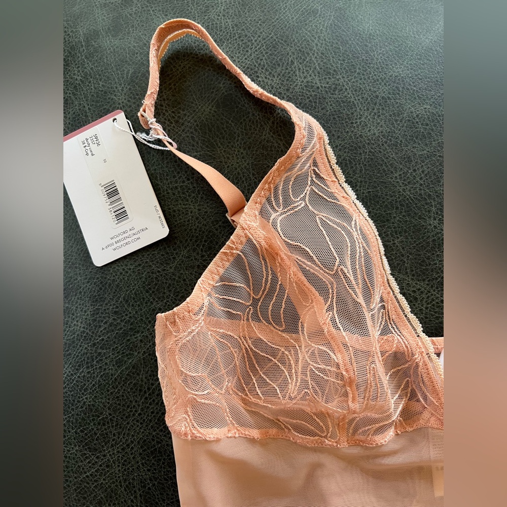 Wolford Cami Shape and Control Leafage Forming Top Dusty Coral Size 38 B Cup - Picture 10 of 11